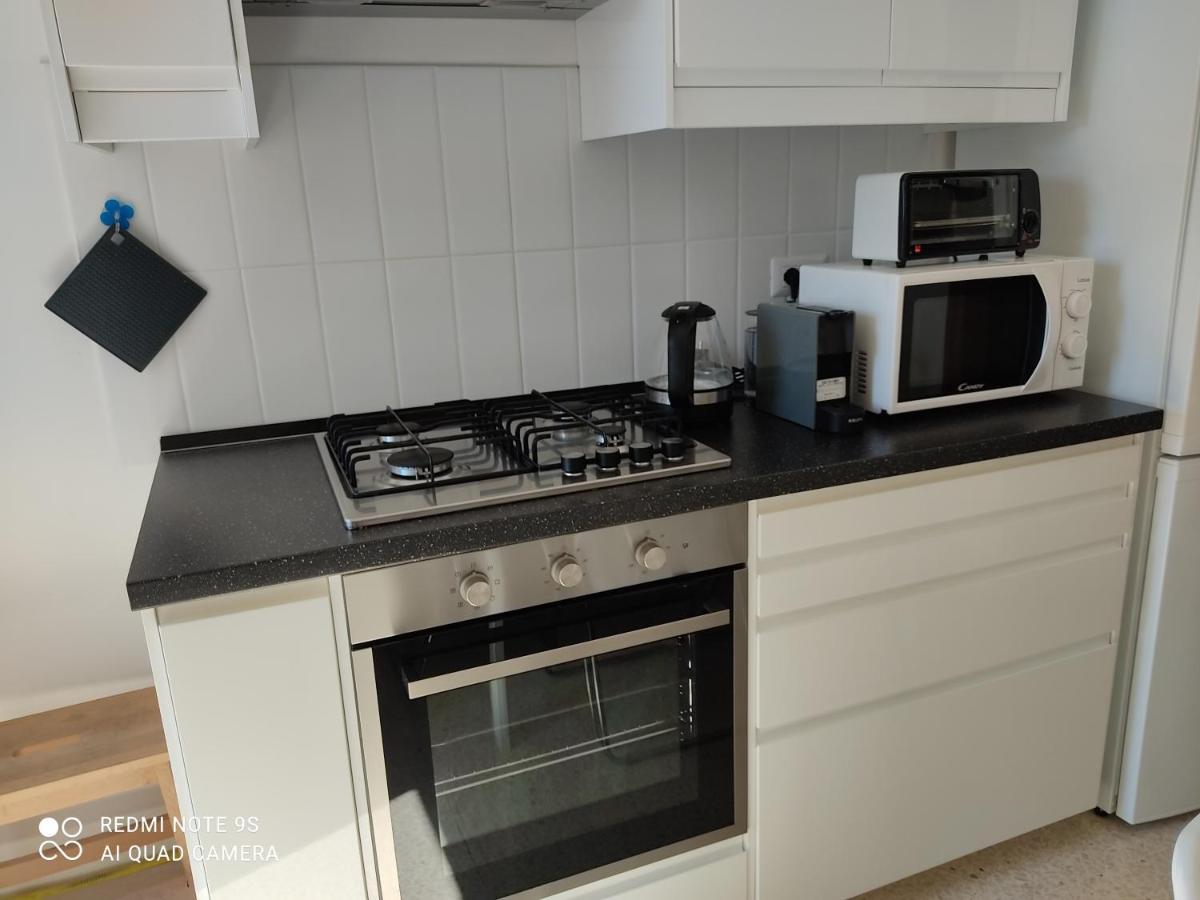 Casa Vovos' Apartment Terni Ngoại thất bức ảnh