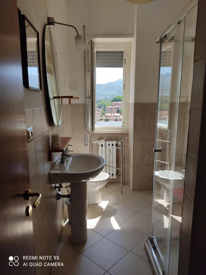Casa Vovos' Apartment Terni Ngoại thất bức ảnh
